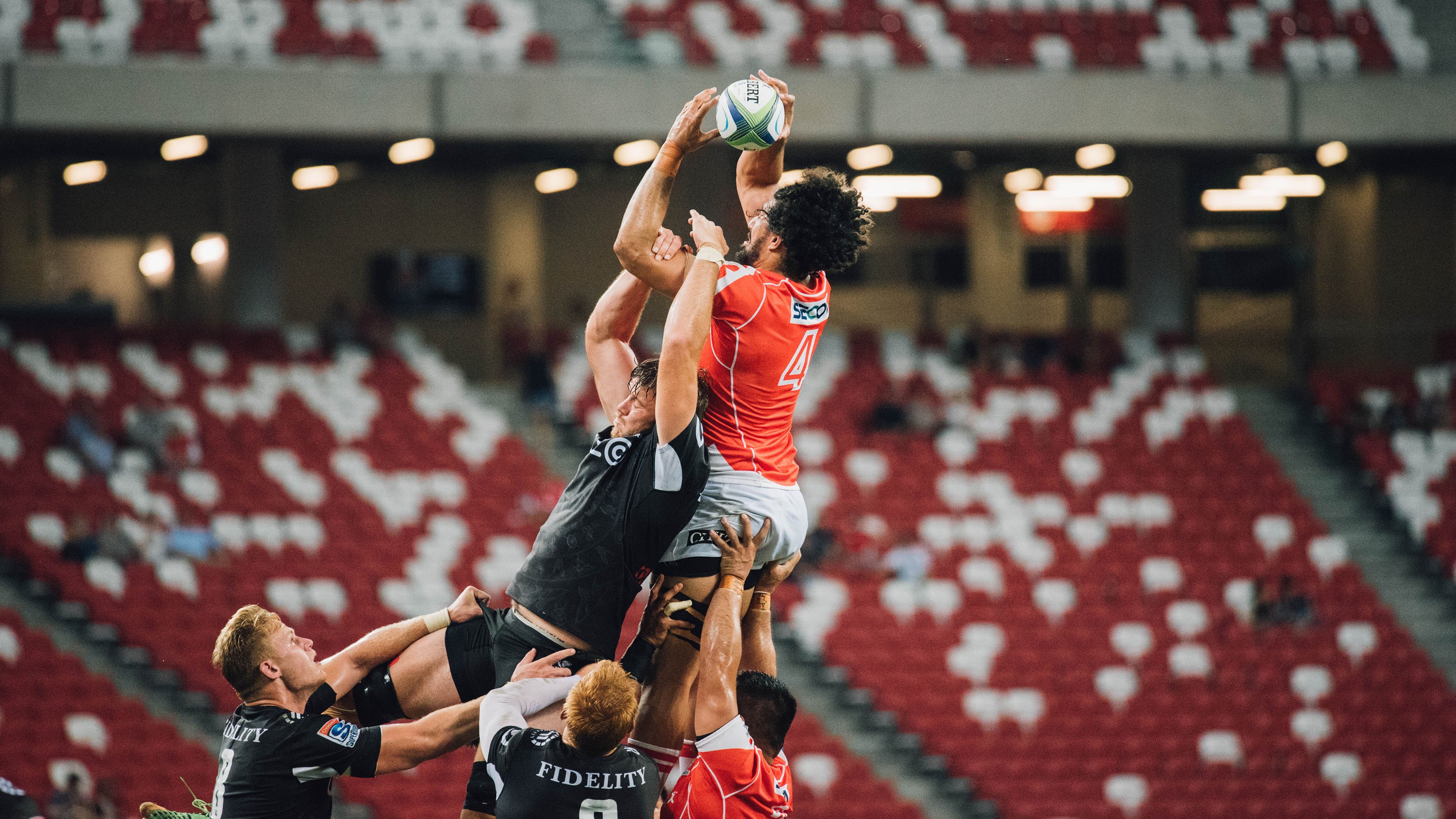 地方篮球小将赴海外试训展现中国青训成果走向国际舞台，中国青少年篮球训练营